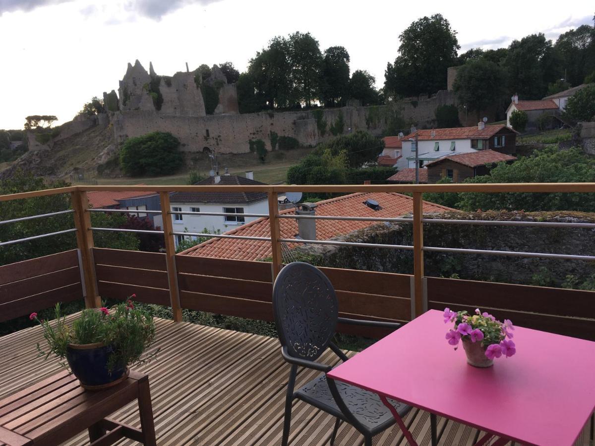 Hotel Les 3 Pigeons Bressuire Zewnętrze zdjęcie