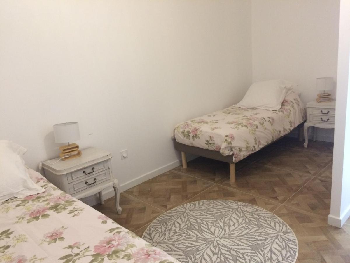 Hotel Les 3 Pigeons Bressuire Zewnętrze zdjęcie