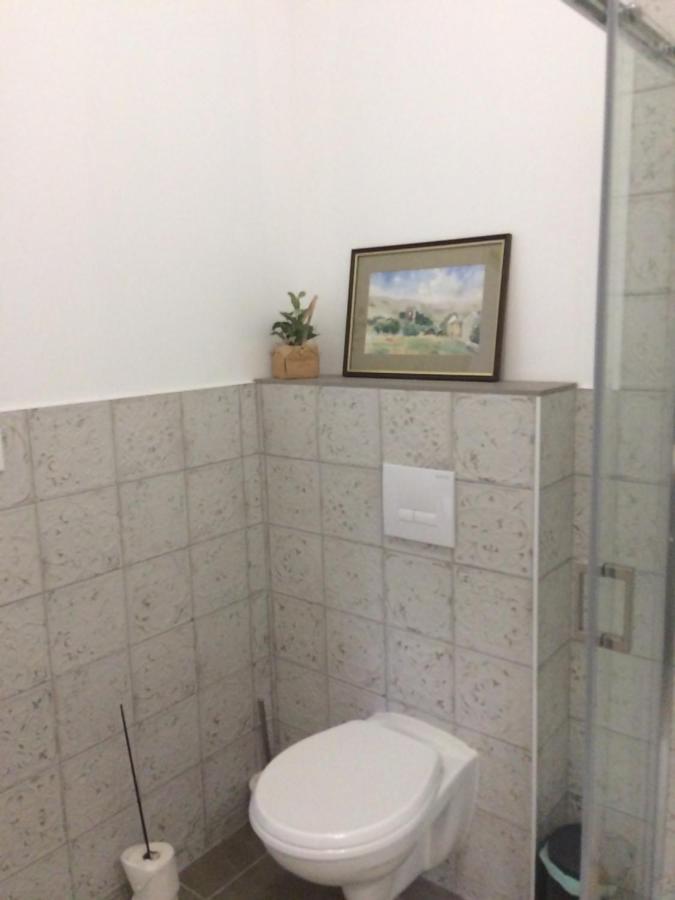 Hotel Les 3 Pigeons Bressuire Zewnętrze zdjęcie