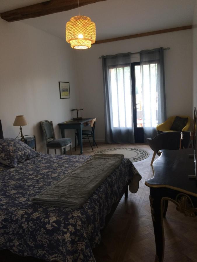 Hotel Les 3 Pigeons Bressuire Zewnętrze zdjęcie